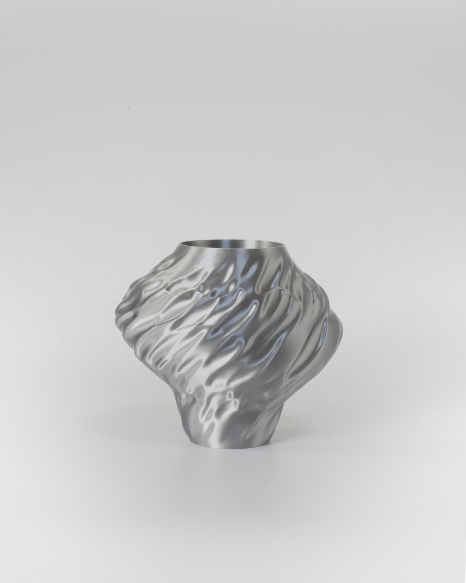 Cirrus Vase Limited Edition