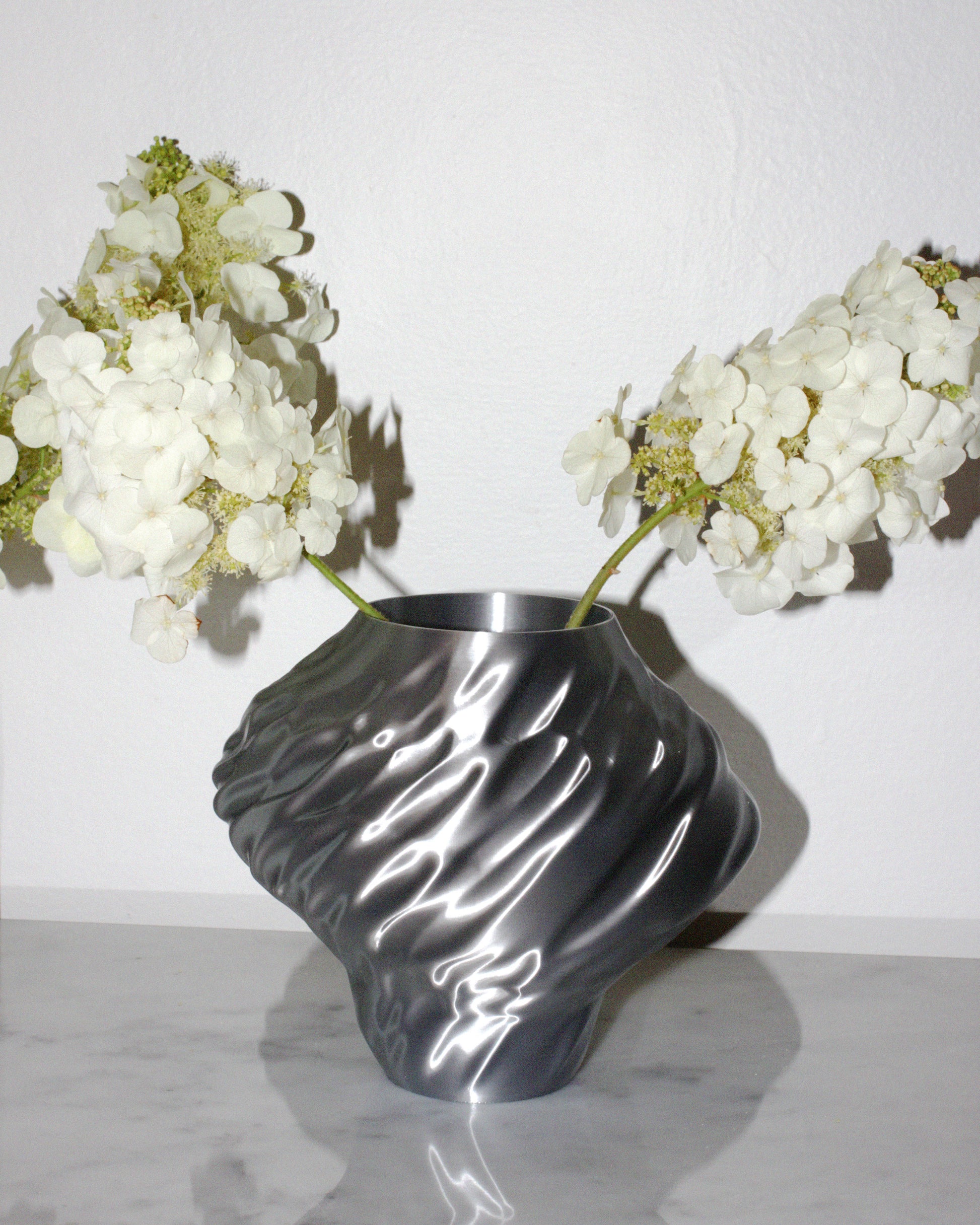 Cirrus Vase Limited Edition