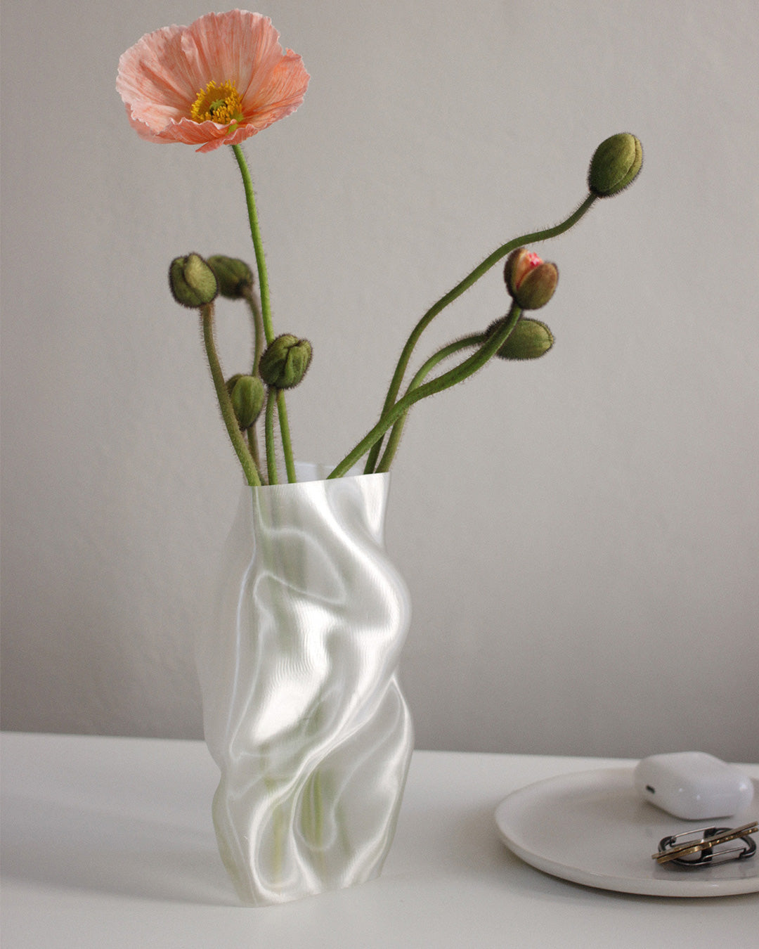 Contour Vase